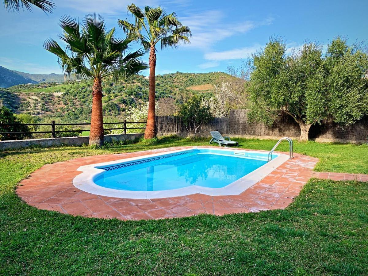 Vivelorural Casa Y Piscina En Zahara De La Sierra Villa Exterior photo