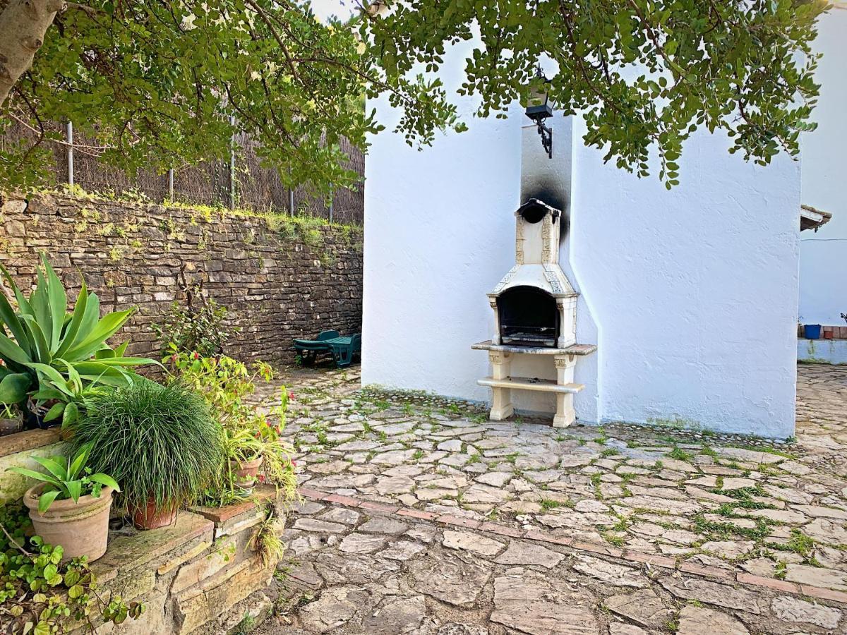 Vivelorural Casa Y Piscina En Zahara De La Sierra Villa Exterior photo
